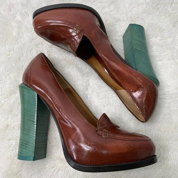 Fendi Women's Brown Leather Platform Pumps Heels Size 38 1/2 - Picture 3 of 15